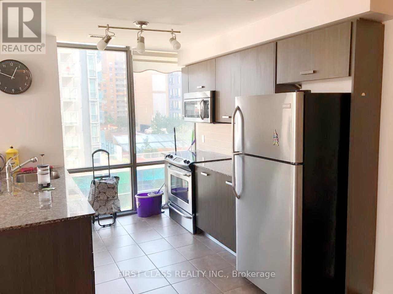 505 - 832 Bay Street, Toronto, Ontario  M5S 1Z6 - Photo 9 - C13246328