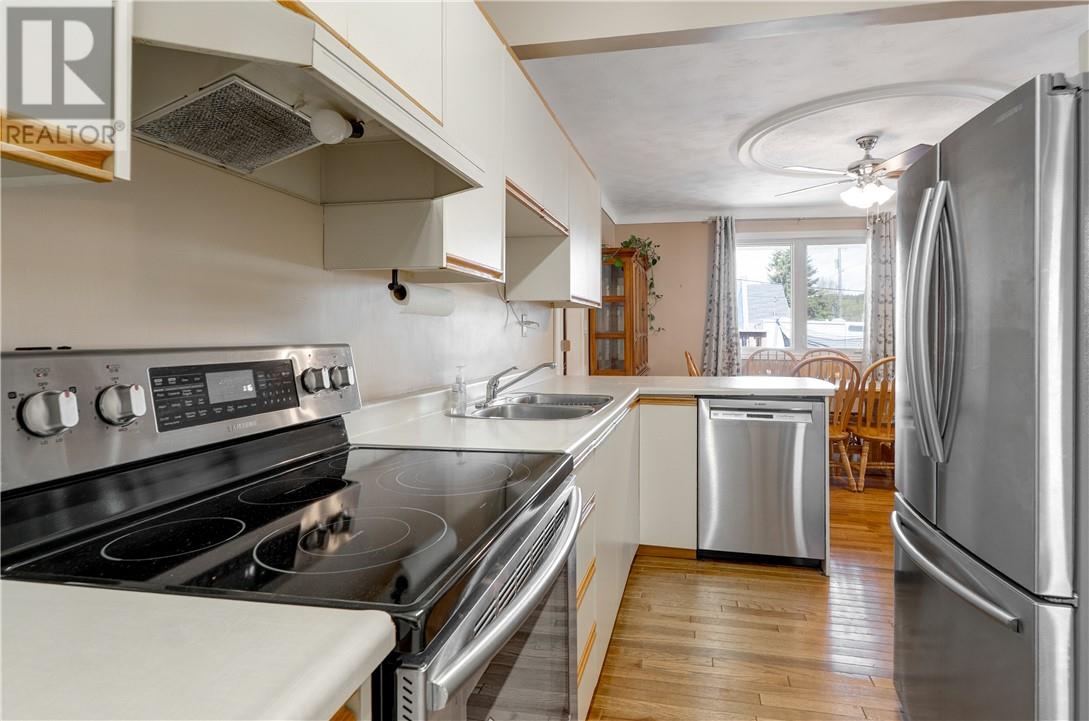32 Edward Avenue, Coniston, Ontario  P0M 1M0 - Photo 23 - 2128004
