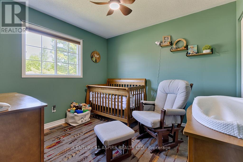 3 Dennis Crescent, Petawawa, Ontario  K8A 8P3 - Photo 15 - X13246336