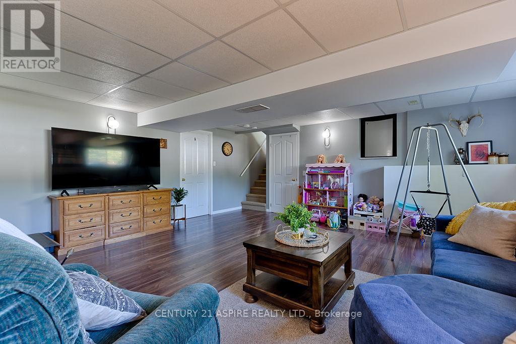 3 Dennis Crescent, Petawawa, Ontario  K8A 8P3 - Photo 18 - X13246336
