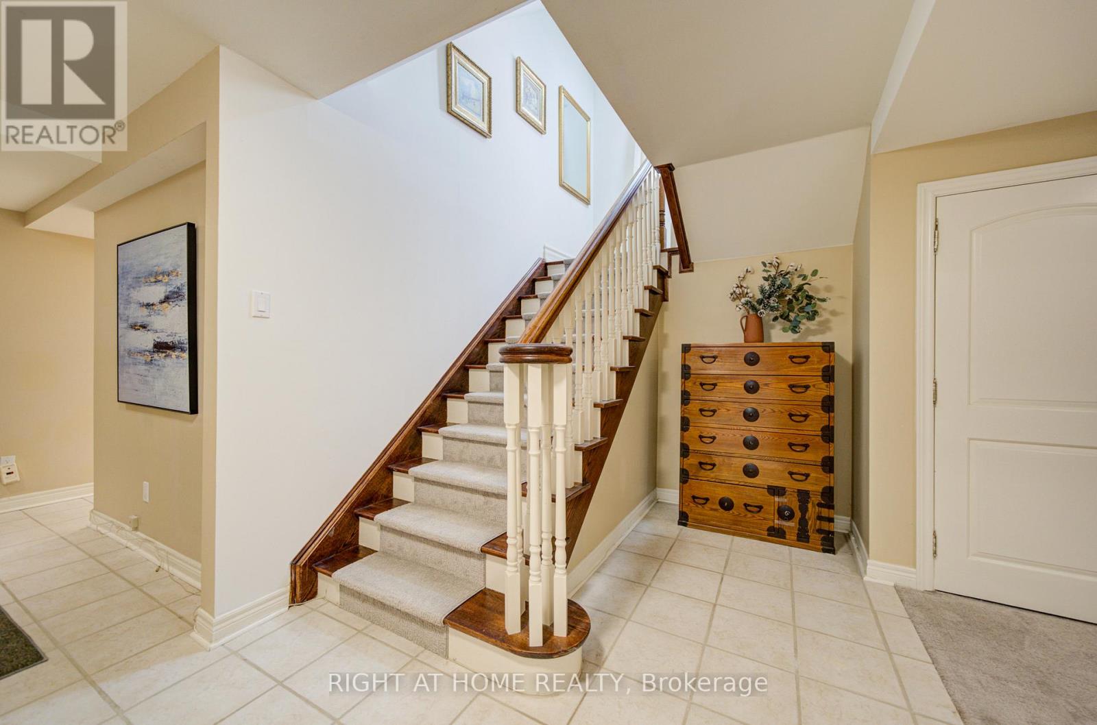 99 Naughton Drive, Richmond Hill, Ontario  L4C 8B3 - Photo 39 - N13246228