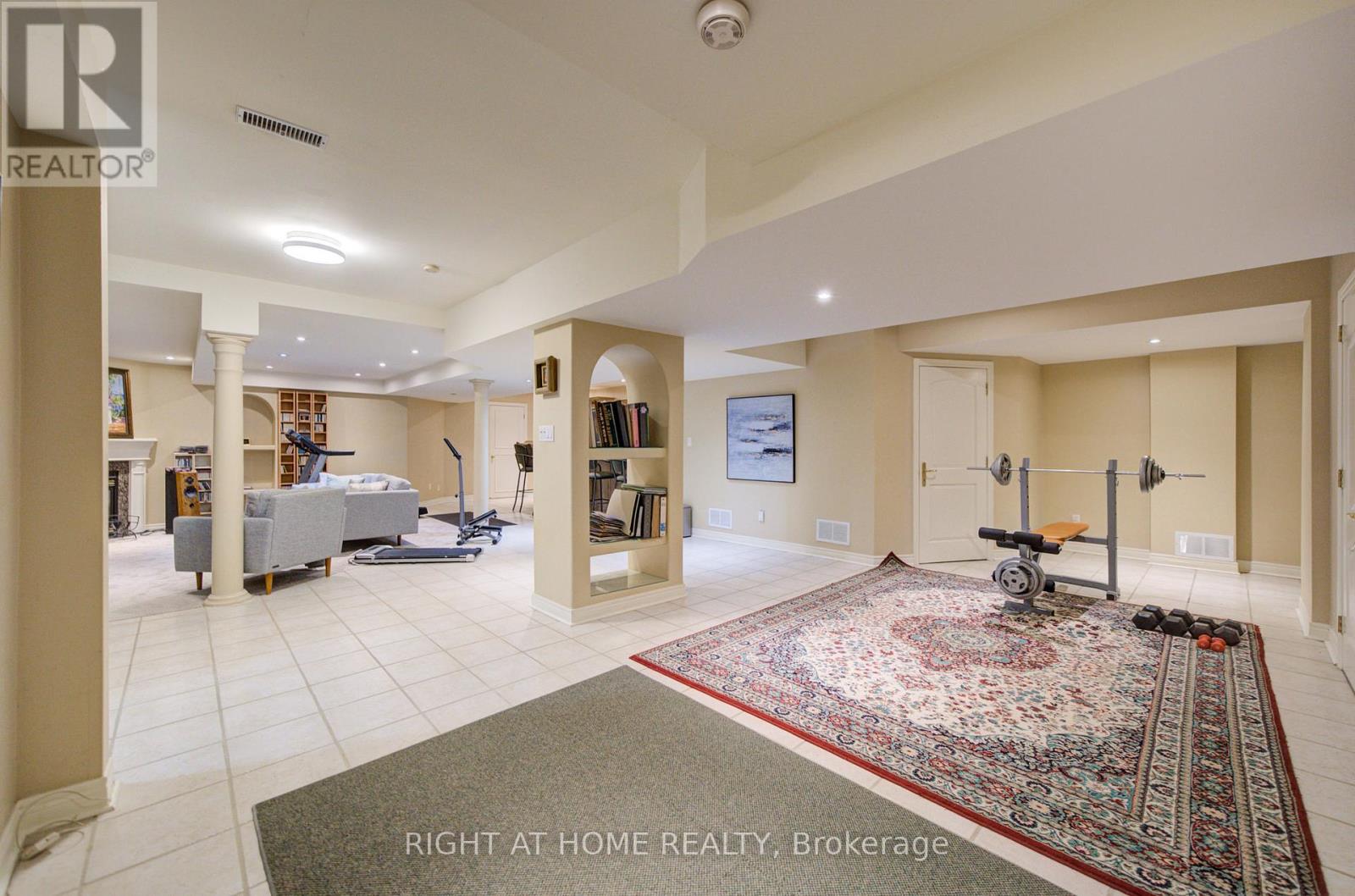 99 Naughton Drive, Richmond Hill, Ontario  L4C 8B3 - Photo 44 - N13246228