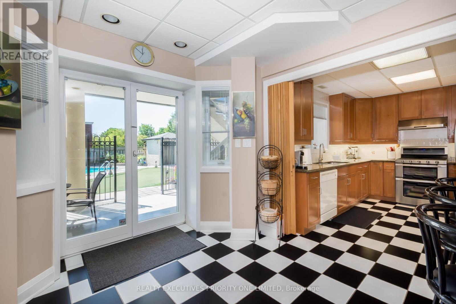 67 Stockdale Crescent, Richmond Hill, Ontario  L4C 3T1 - Photo 43 - N13246306