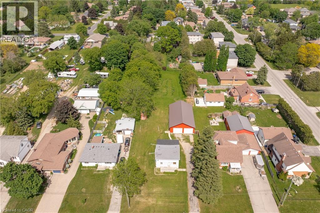39 Stanley Avenue, Kitchener, Ontario  N2K 1C4 - Photo 5 - 40831833