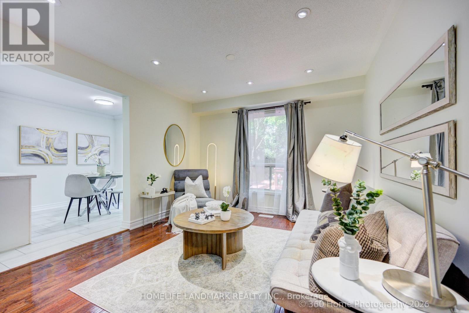 423 Levanna Lane, Oakville, Ontario  L6H 6B8 - Photo 7 - W13246196