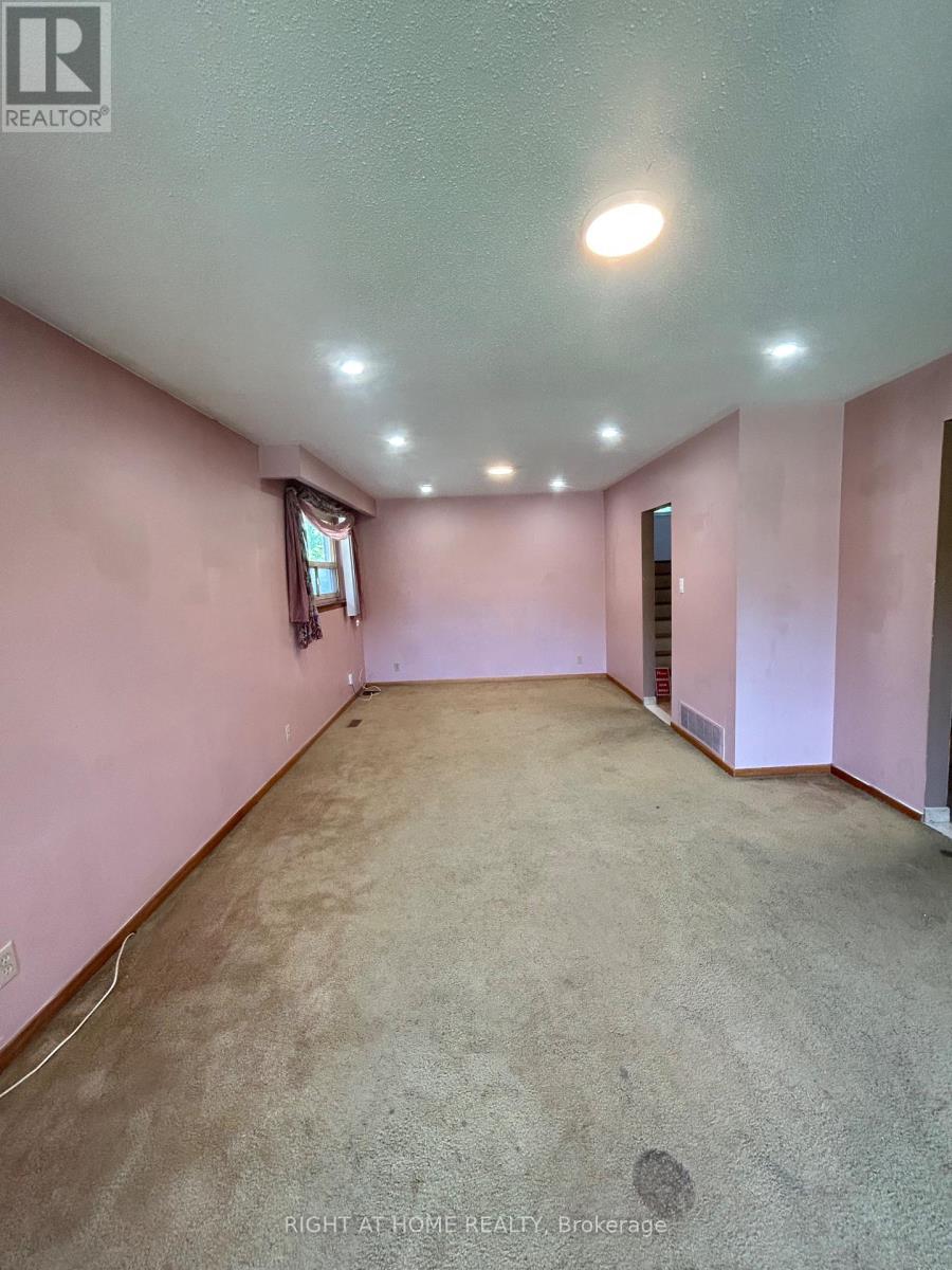 1010 Bloor Street, Mississauga, Ontario  L4Y 2N2 - Photo 19 - W13246236