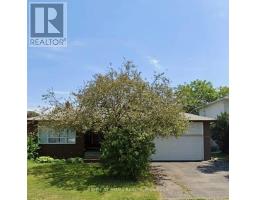 1010 BLOOR STREET, Mississauga, Ontario