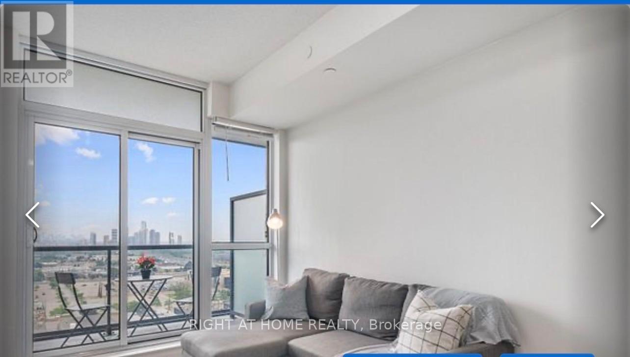 1404 - 17 Zorra Street, Toronto, Ontario  M8Z 0C8 - Photo 2 - W13246260