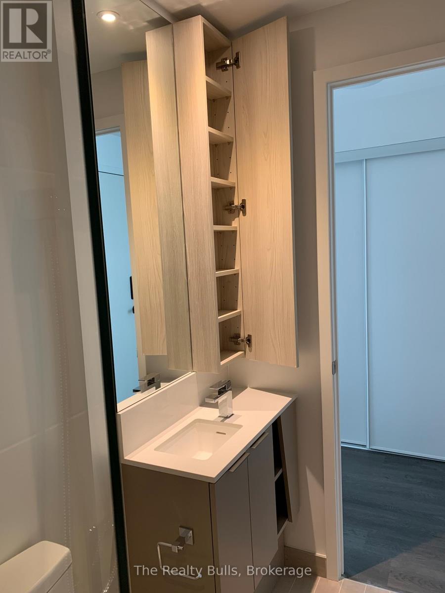 1610 - 3900 Conferderation Parkway, Mississauga, Ontario  L5B 0M3 - Photo 10 - W13246292
