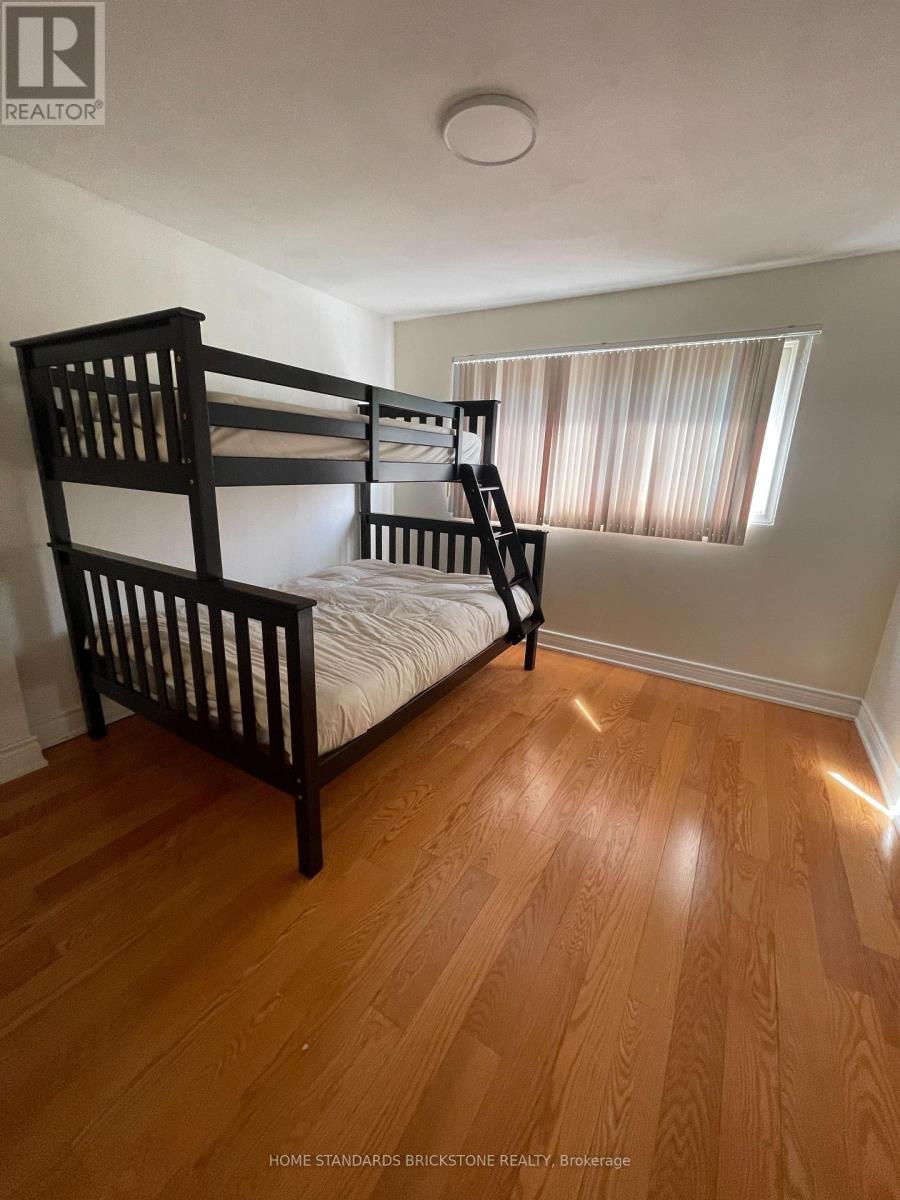 72 Mountain Avenue N, Hamilton, Ontario  L8G 3P5 - Photo 12 - X13246184