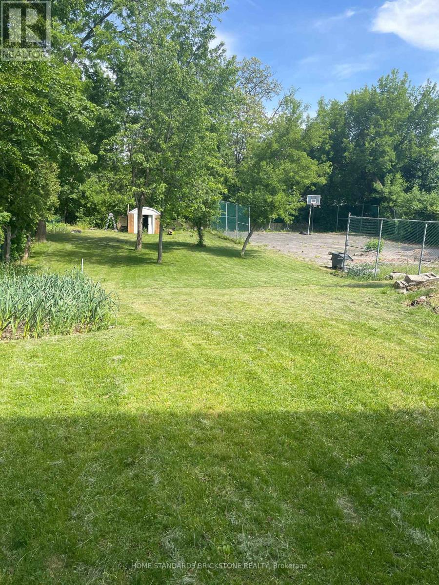 72 Mountain Avenue N, Hamilton, Ontario  L8G 3P5 - Photo 3 - X13246184