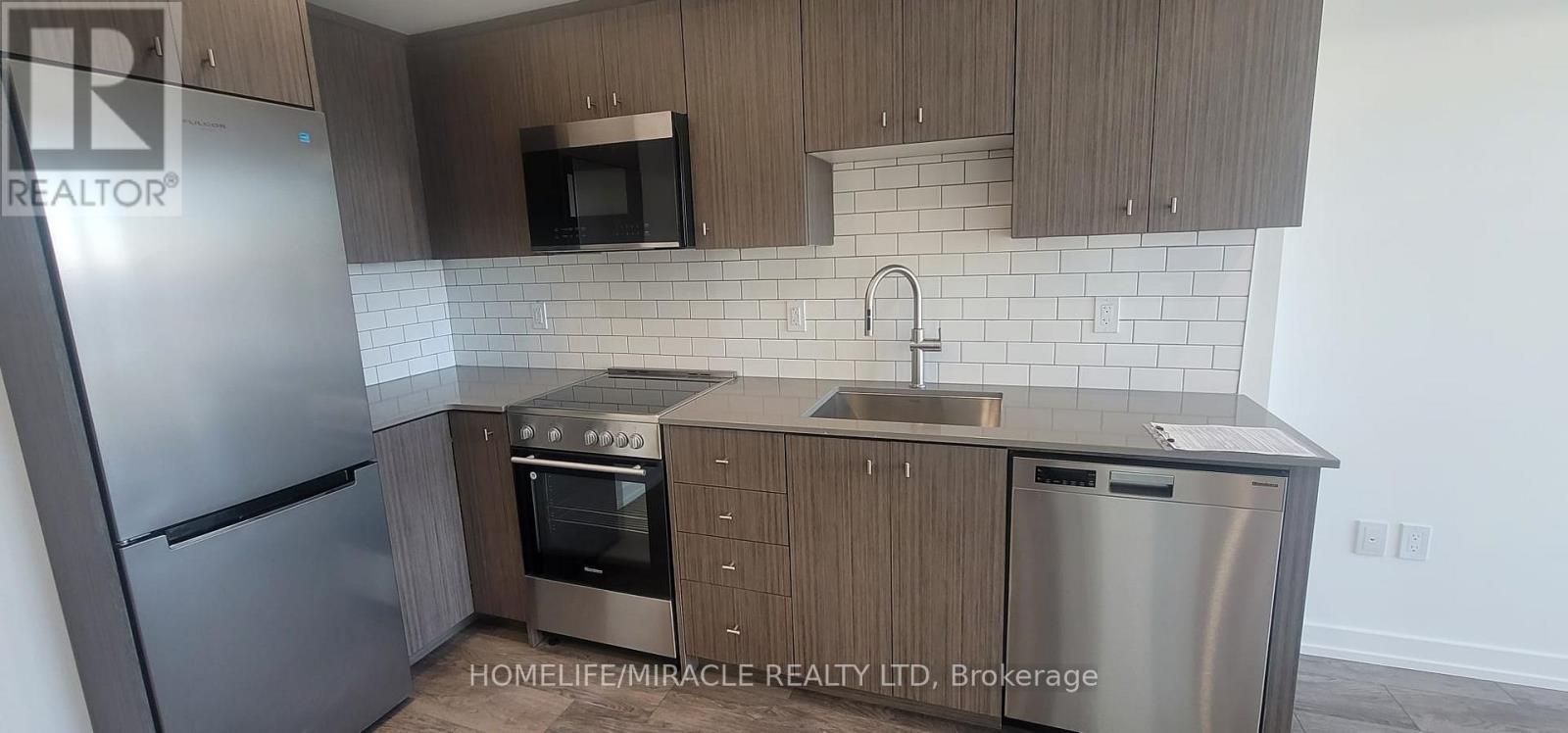 1108 - 5 Wellington Street S, Kitchener, Ontario  N2G 0E3 - Photo 4 - X13246214