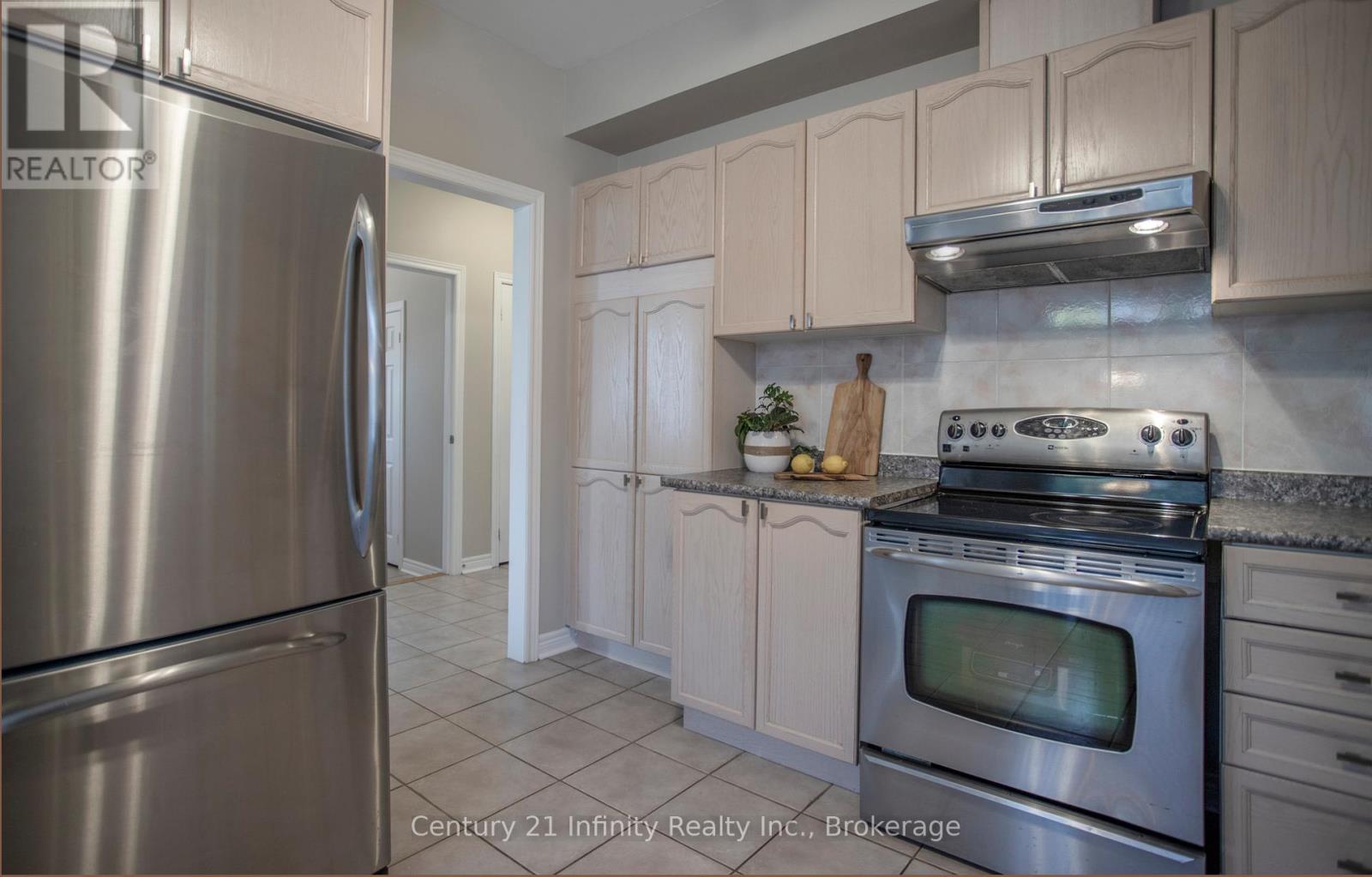 1000 Riverview Crescent, Pickering, Ontario  L1V 7E5 - Photo 25 - E13246340