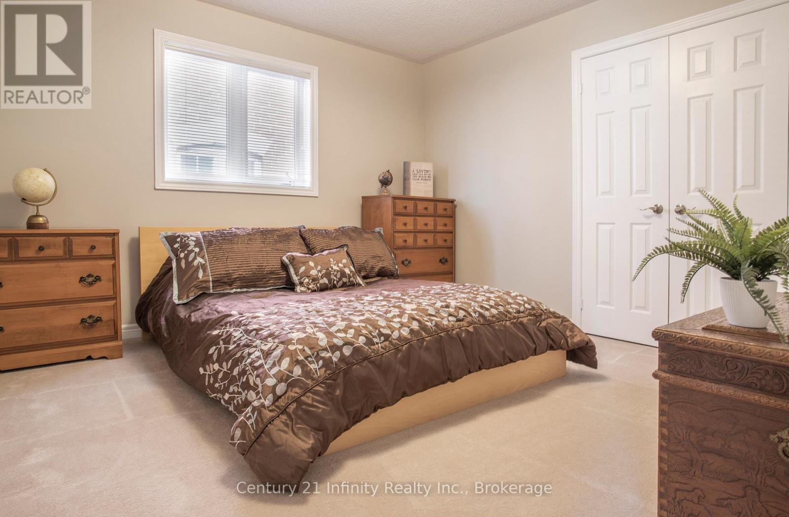 1000 Riverview Crescent, Pickering, Ontario  L1V 7E5 - Photo 32 - E13246340