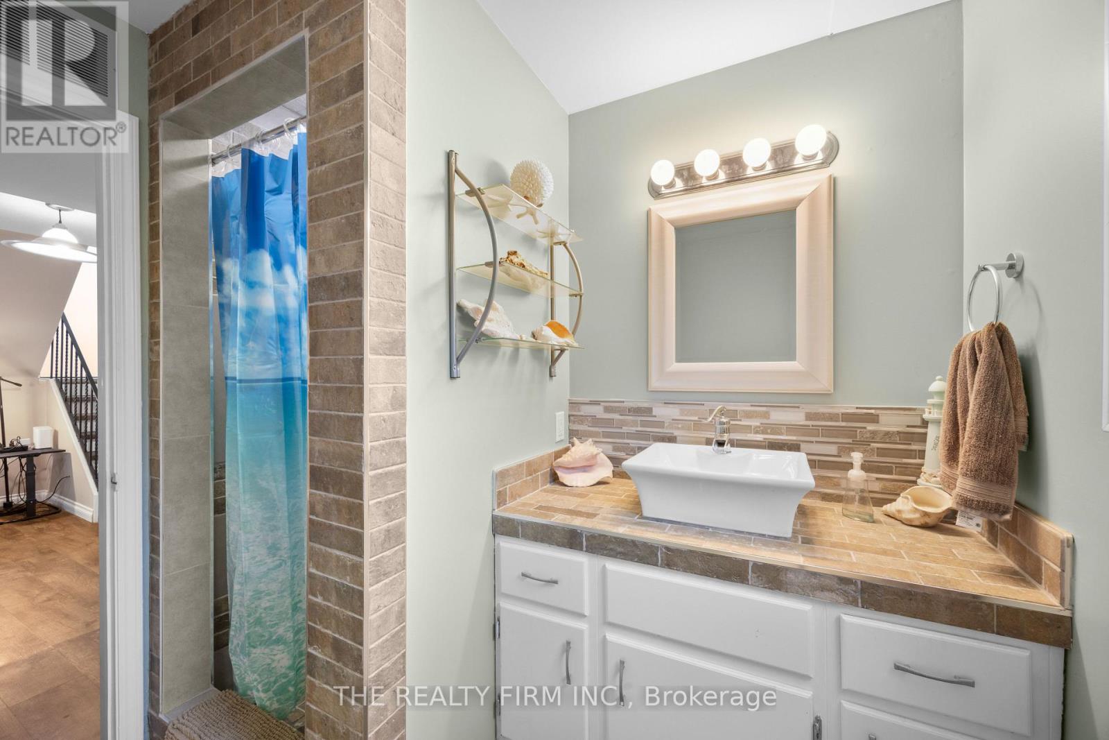 11 Brennan Drive, Strathroy-Caradoc, Ontario  N7G 3S2 - Photo 35 - X13246346