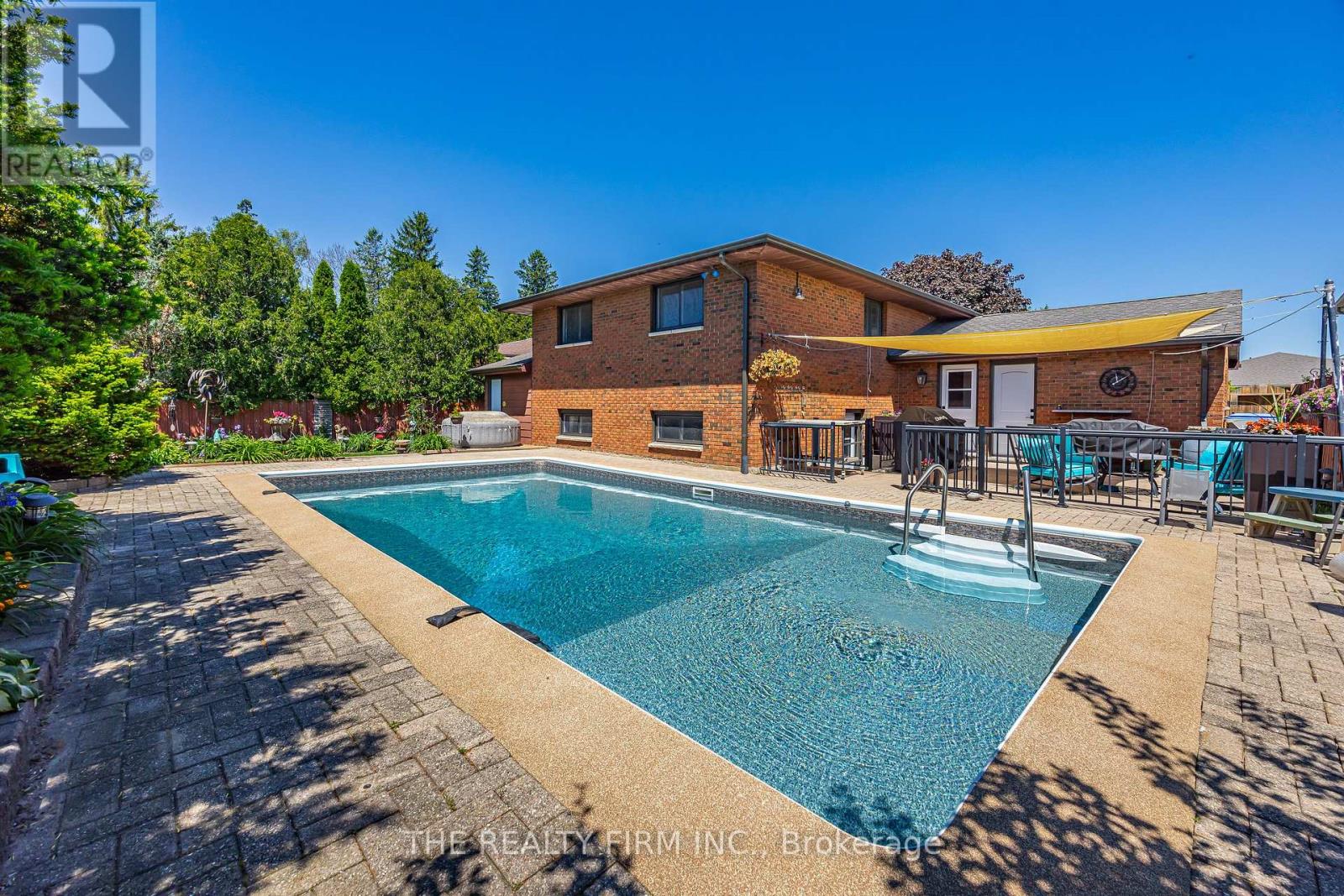 11 Brennan Drive, Strathroy-Caradoc, Ontario  N7G 3S2 - Photo 42 - X13246346