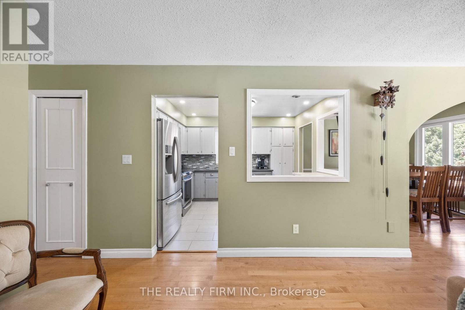 11 Brennan Drive, Strathroy-Caradoc, Ontario  N7G 3S2 - Photo 8 - X13246346