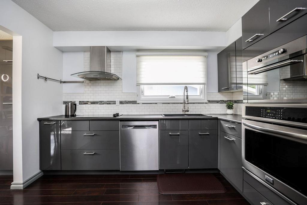 96 Fernleaf Drive, Winnipeg, Manitoba  R2M 4S8 - Photo 12 - 202611471