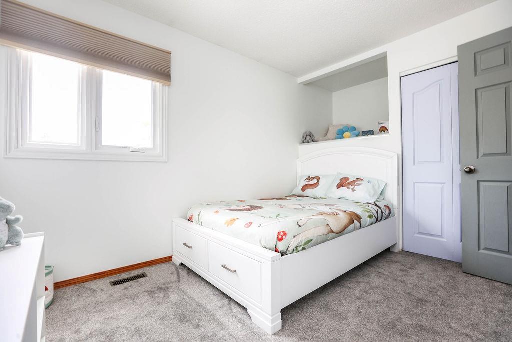96 Fernleaf Drive, Winnipeg, Manitoba  R2M 4S8 - Photo 15 - 202611471