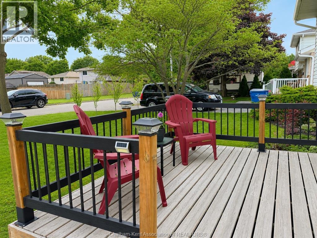 40 Thornhill Crescent, Chatham, Ontario  N7L 4M3 - Photo 2 - 26013209