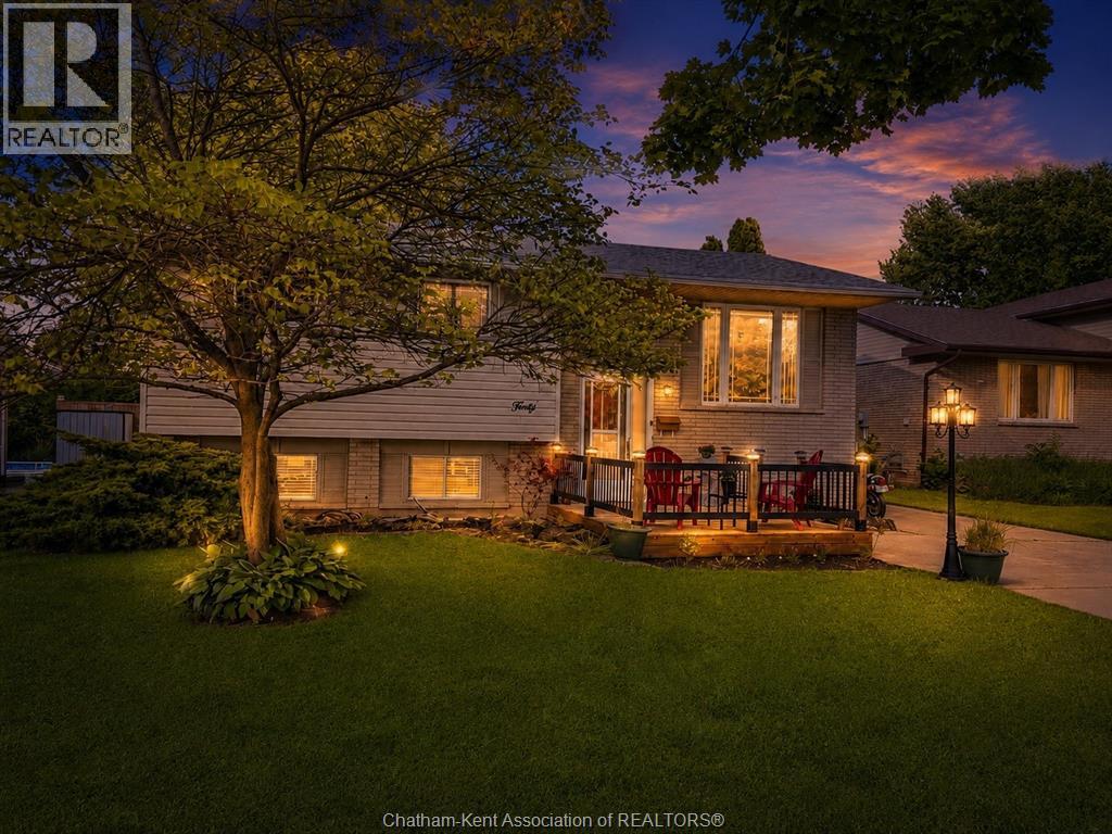40 Thornhill Crescent, Chatham, Ontario  N7L 4M3 - Photo 3 - 26013209