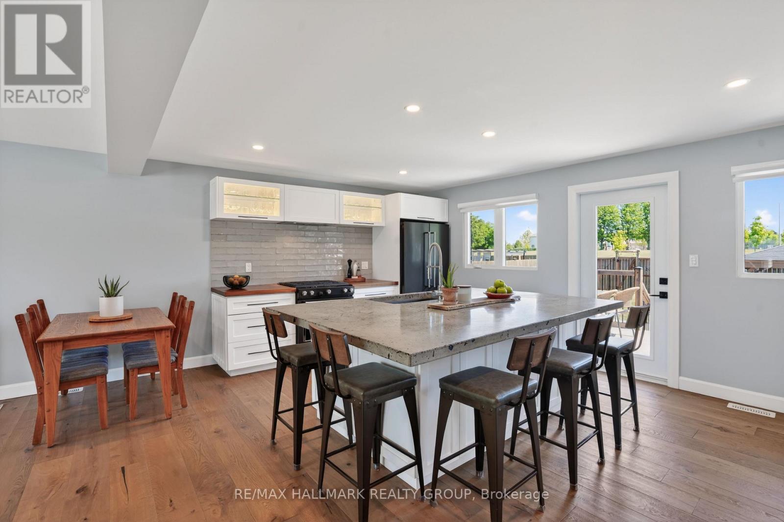 1583 Maxime Street, Ottawa, Ontario  K1B 3K9 - Photo 11 - X13246352