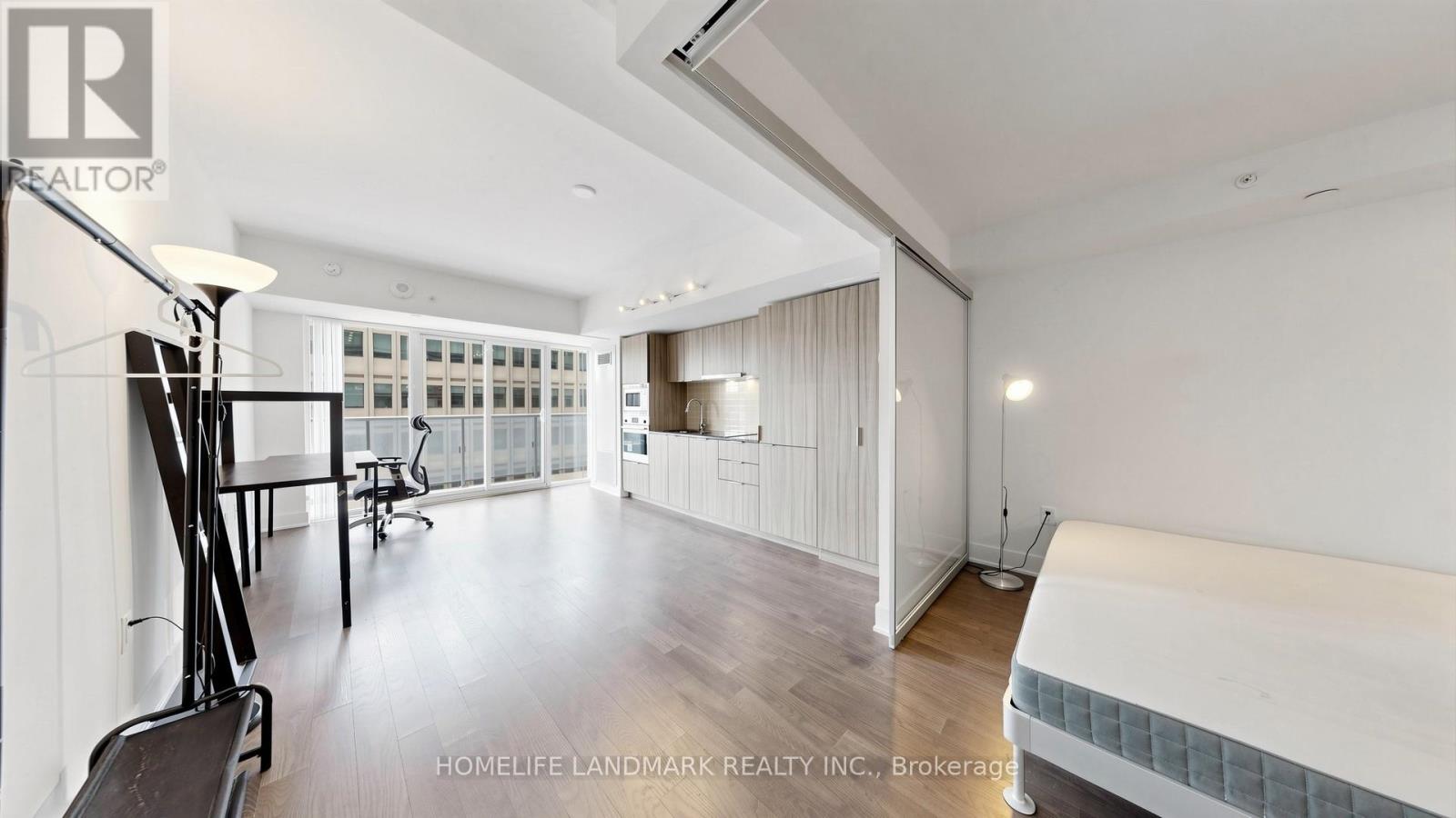 1808 - 955 Bay Street, Toronto, Ontario  M5S 2A1 - Photo 4 - C13230500