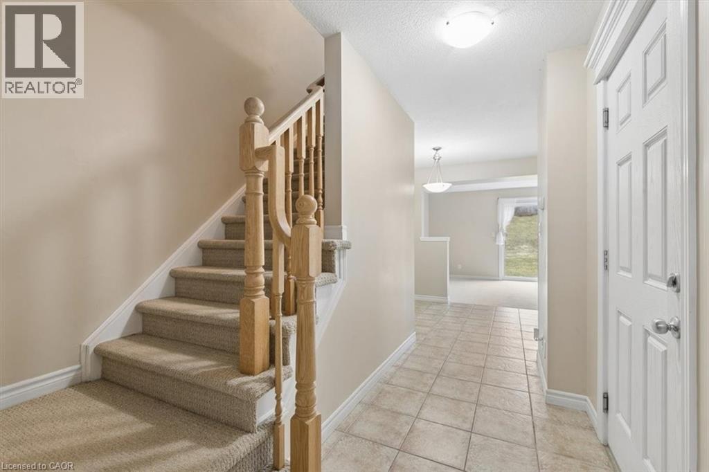 70 Curzon Crescent, Guelph, Ontario  N1K 1Z8 - Photo 6 - 40837062