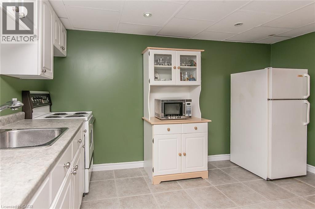 34 Blackhorne Crescent, Kitchener, Ontario  N2E 1T1 - Photo 30 - 40837029