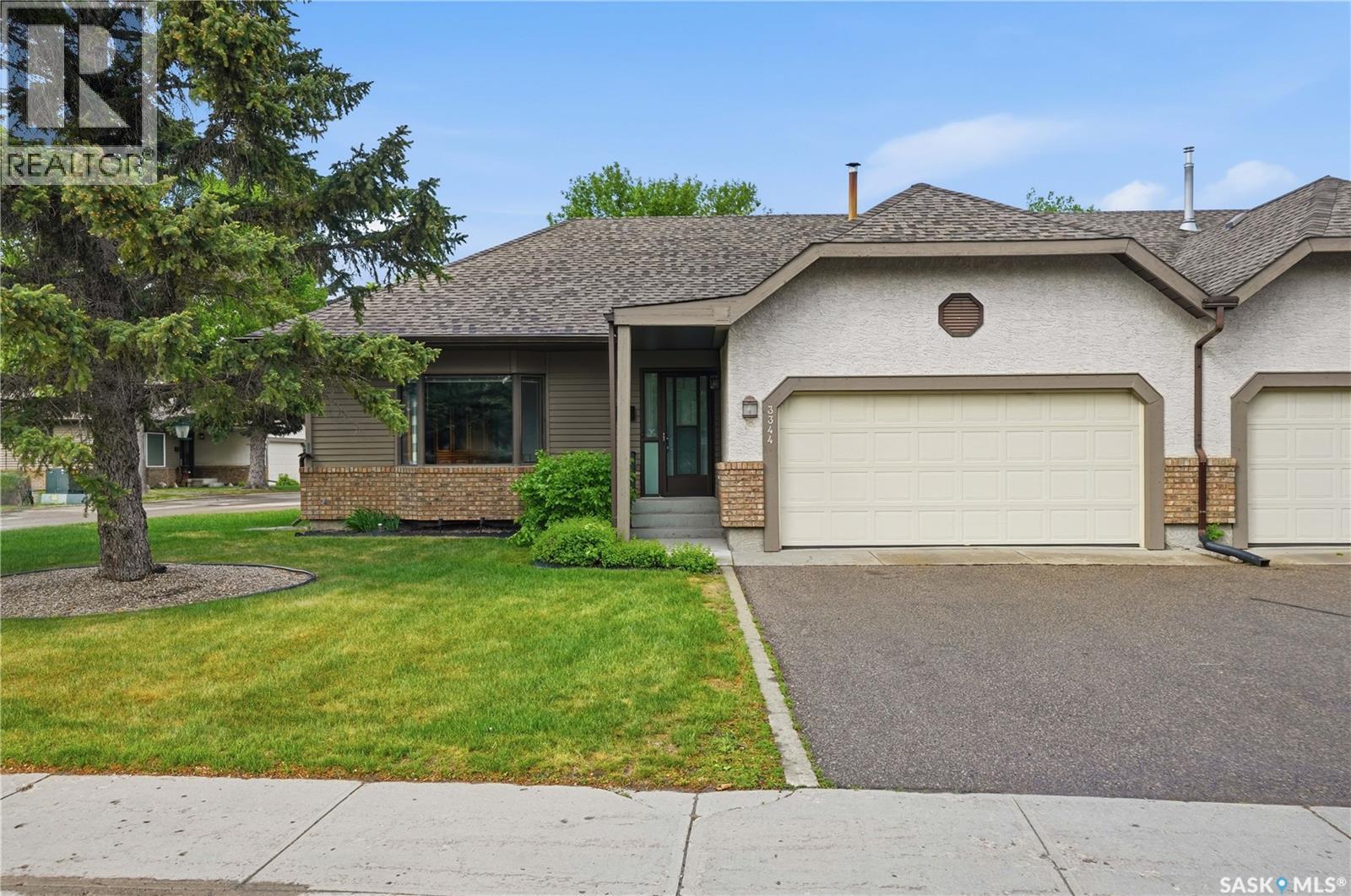 3344 Woodhams DRIVE, Regina, Saskatchewan