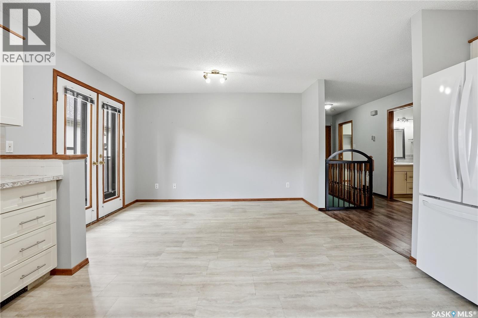 3344 Woodhams Drive, Regina, Saskatchewan  S4V 2R1 - Photo 18 - SK038317