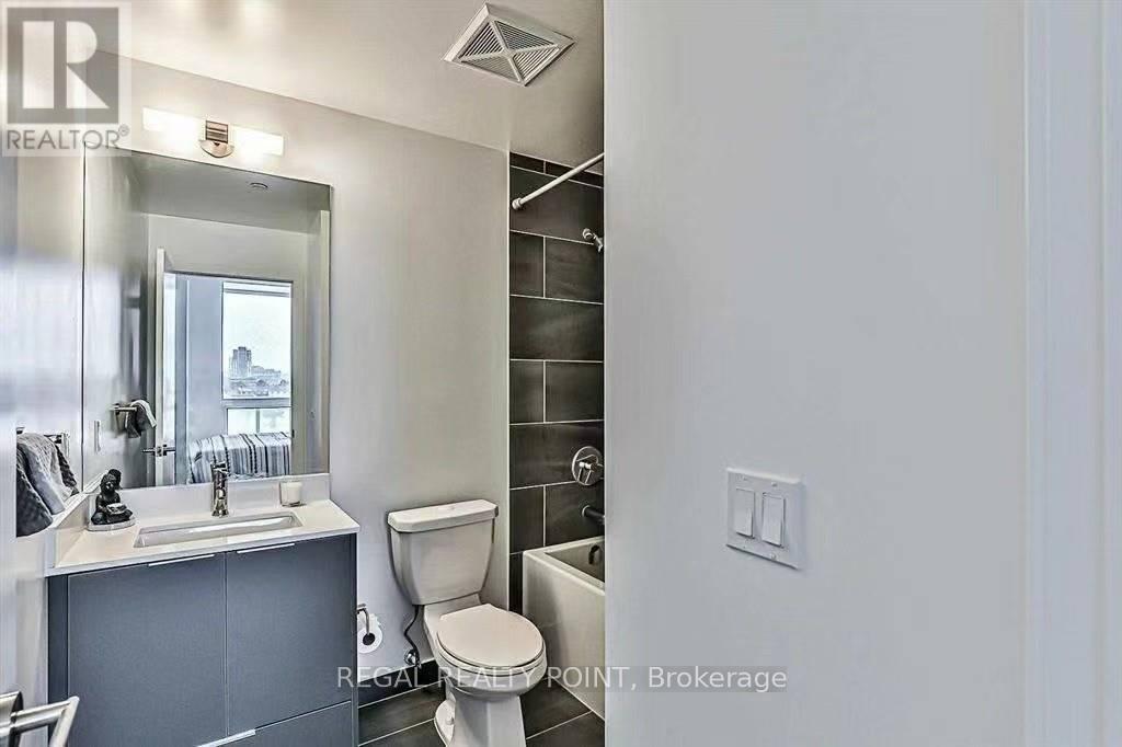 410 - 32 Forest Manor Road, Toronto, Ontario  M2J 0H2 - Photo 14 - C13246392