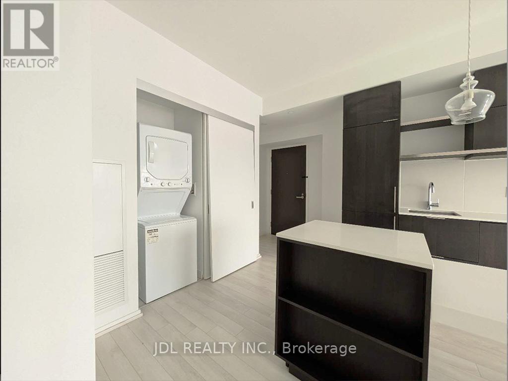 3814 - 197 Yonge Street, Toronto, Ontario  M5B 0C1 - Photo 5 - C13246408