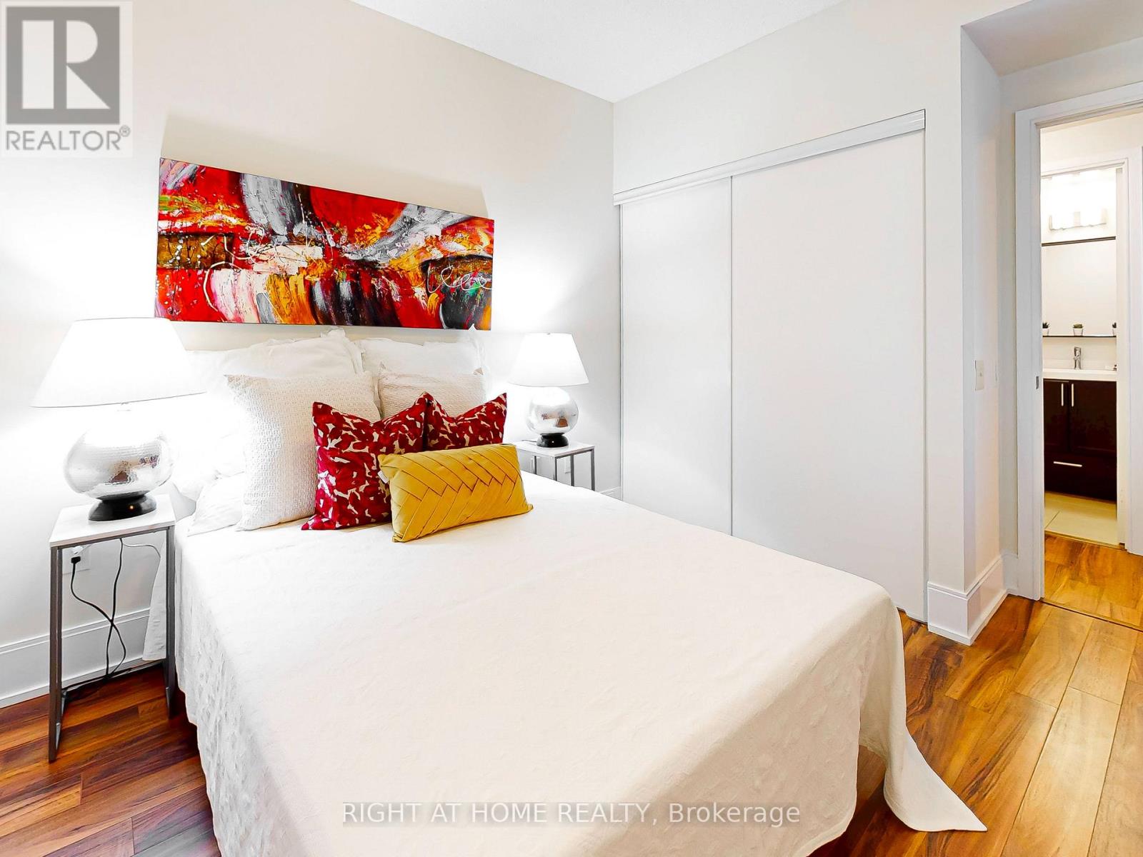 1232 - 560 Front Street W, Toronto, Ontario  M5V 1C1 - Photo 15 - C13246444