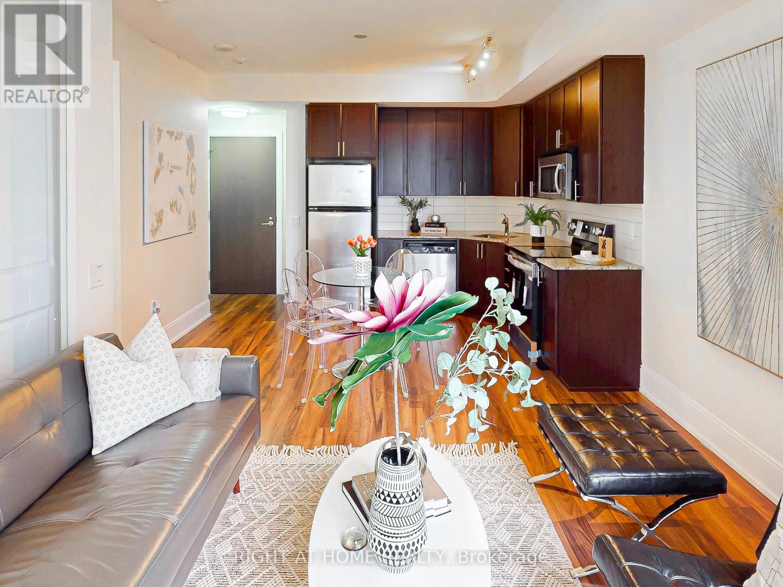 1232 - 560 Front Street W, Toronto, Ontario  M5V 1C1 - Photo 3 - C13246444