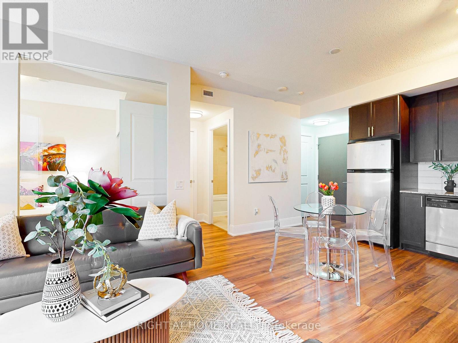 1232 - 560 Front Street W, Toronto, Ontario  M5V 1C1 - Photo 5 - C13246444