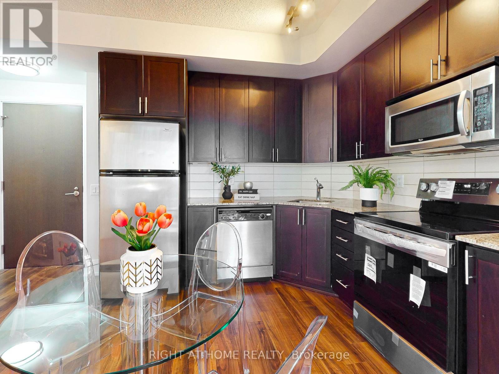 1232 - 560 Front Street W, Toronto, Ontario  M5V 1C1 - Photo 7 - C13246444