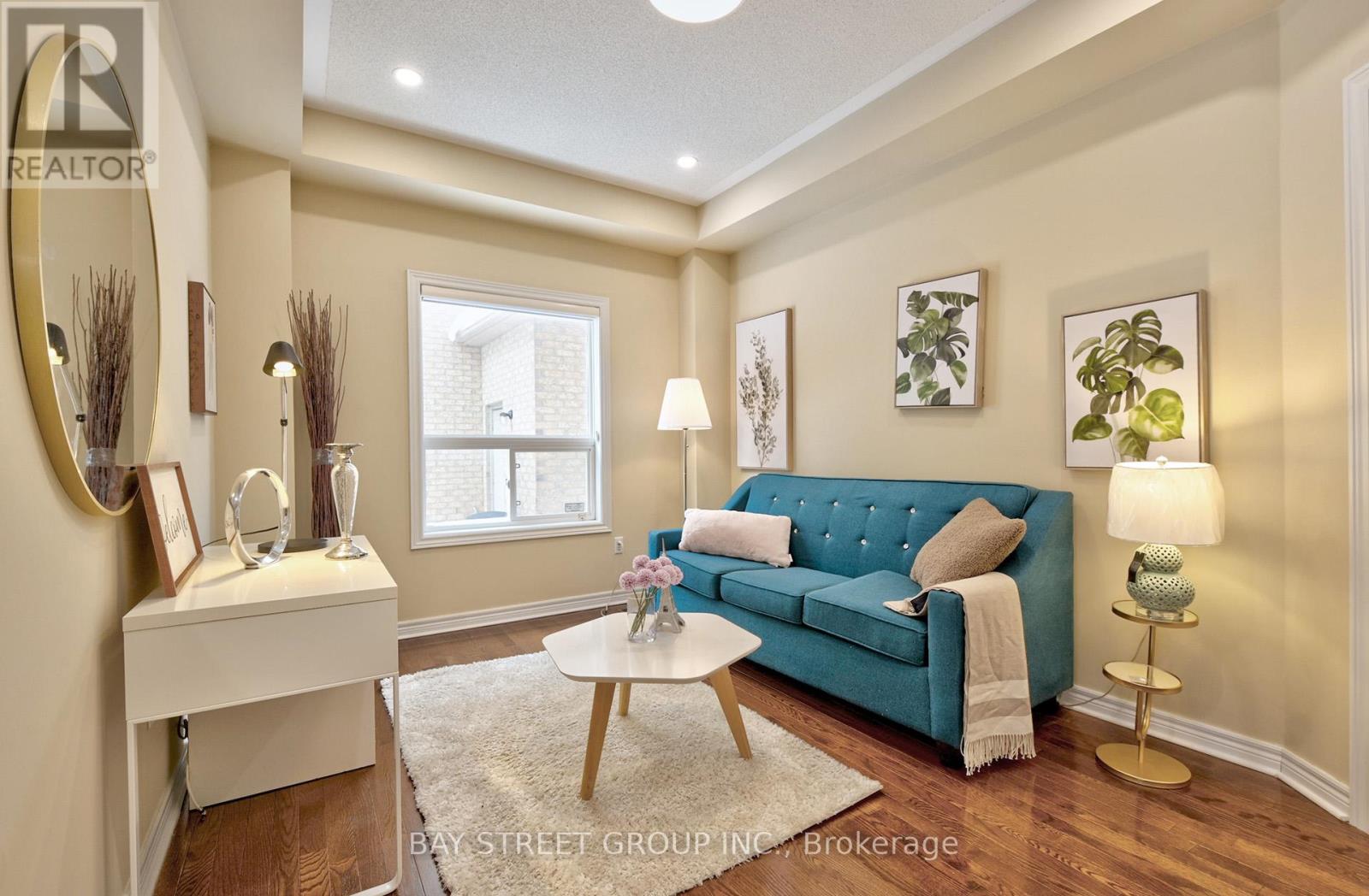 43 English Oak Drive, Richmond Hill, Ontario  L4E 3W2 - Photo 7 - N13246342