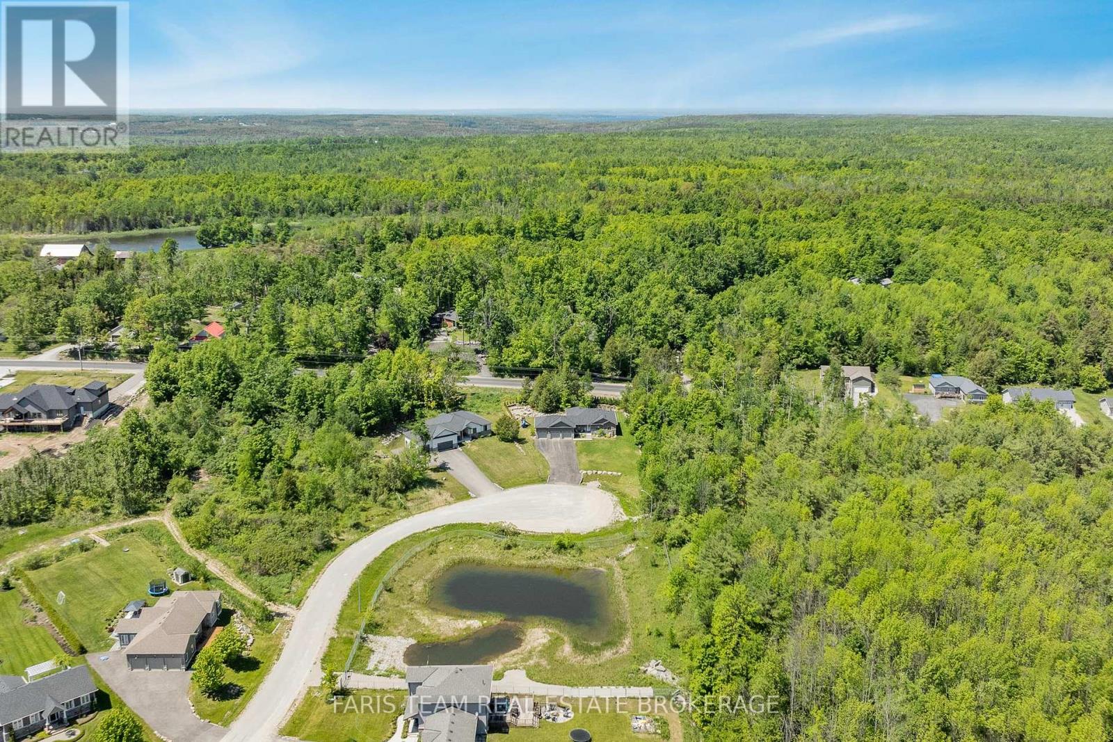 44 Bachly Avenue, Oro-Medonte, Ontario  L0K 1N0 - Photo 38 - S13246390