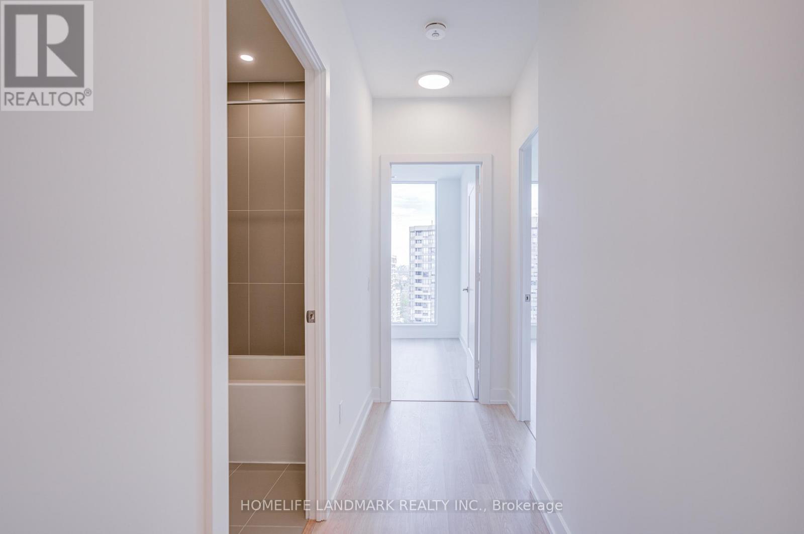 Ph13 - 25 Cordova Avenue, Toronto, Ontario  M9A 0E5 - Photo 26 - W13246350