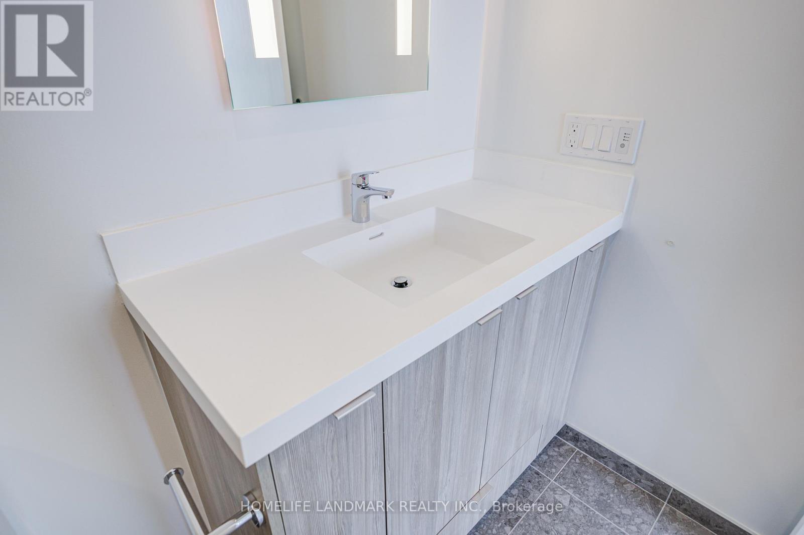 Ph13 - 25 Cordova Avenue, Toronto, Ontario  M9A 0E5 - Photo 37 - W13246350