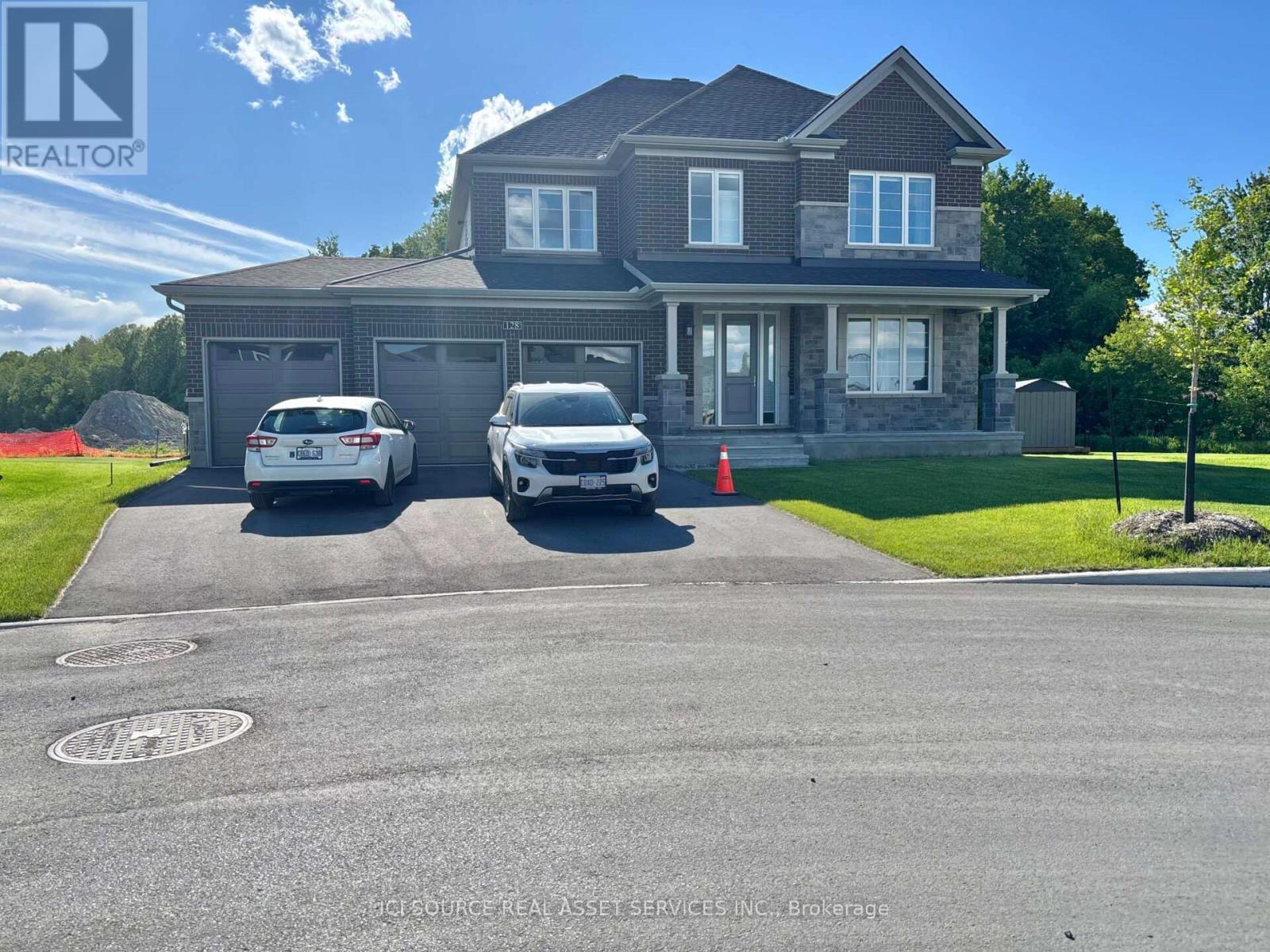 128 D'ARLEUX PLACE, Ottawa, Ontario