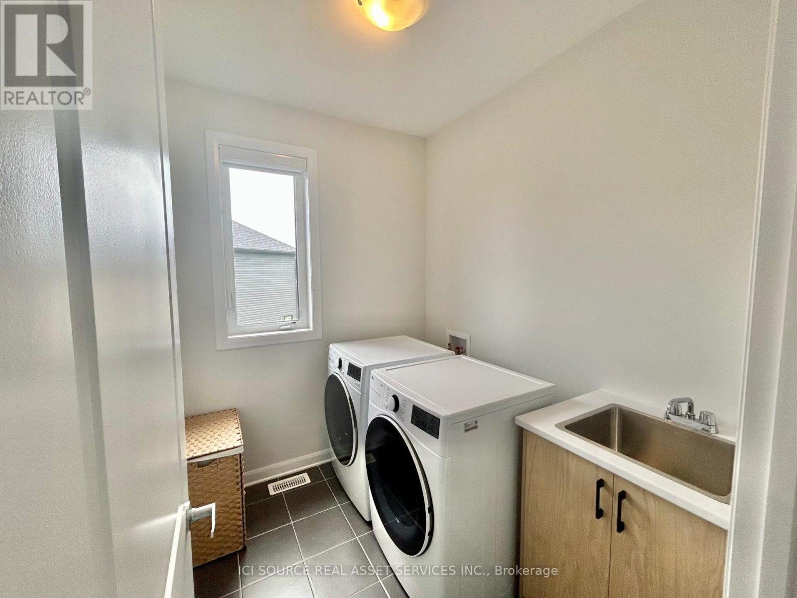 128 D'arleux Place, Ottawa, Ontario  K4M 0W7 - Photo 32 - X13246338