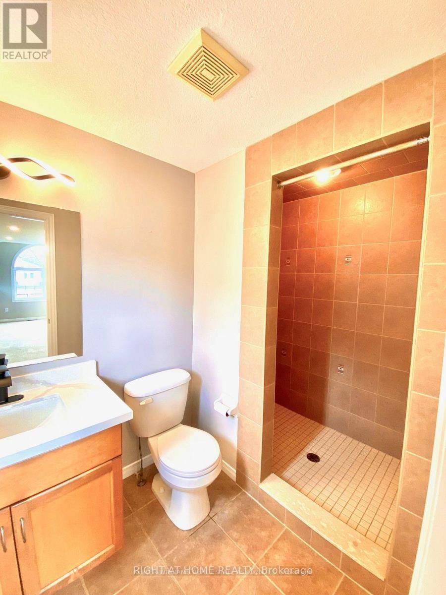Upper - 154 Severn Drive, Guelph, Ontario  N1E 7K5 - Photo 16 - X13246398
