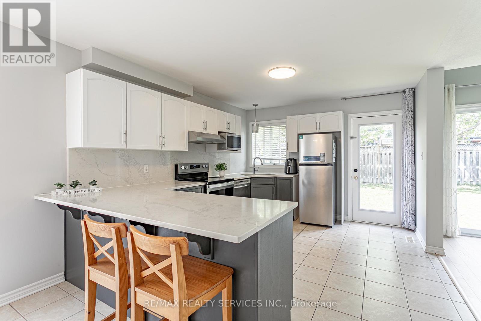 829 Oakcrossing Road, London North, Ontario  N6H 0A4 - Photo 12 - X13246420