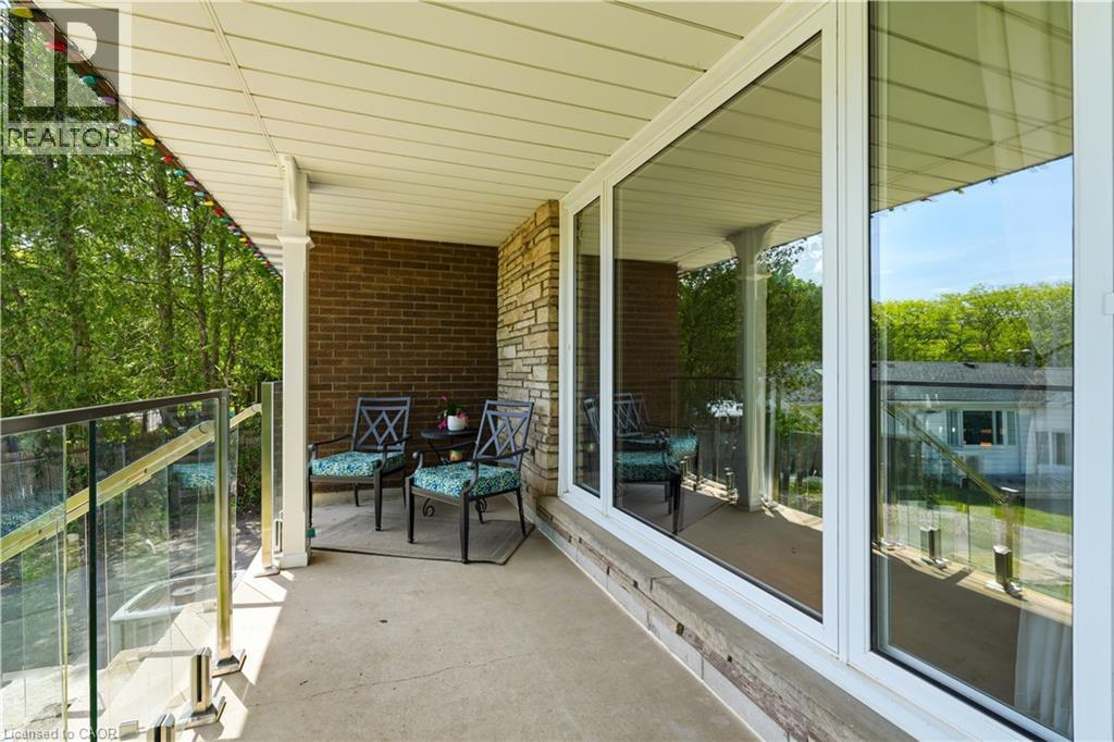 52 Parkside Avenue, Dundas, Ontario  L9H 2S7 - Photo 3 - 40837009