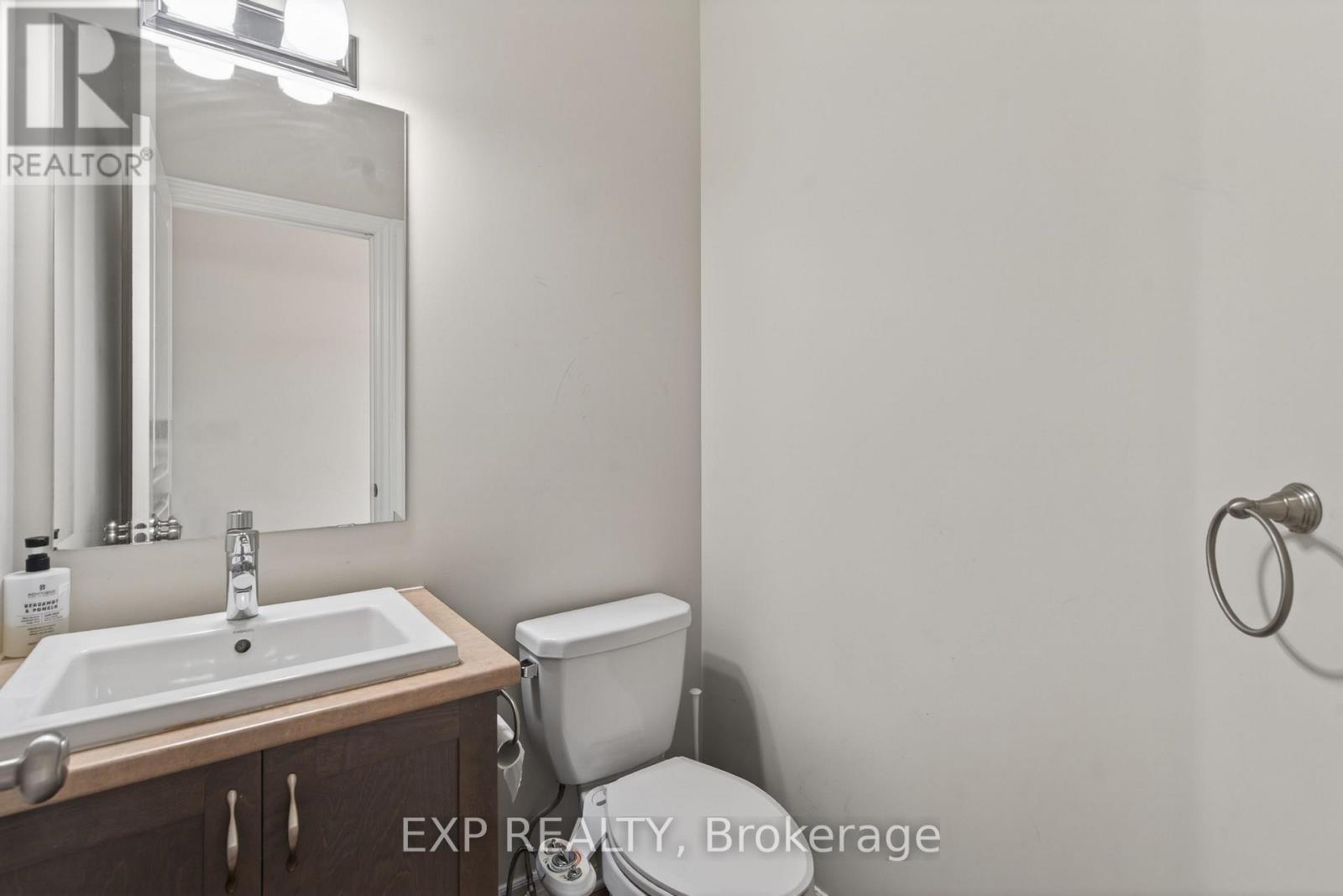 322 Rainrock Crescent, Ottawa, Ontario  K1W 0J7 - Photo 3 - X13246464