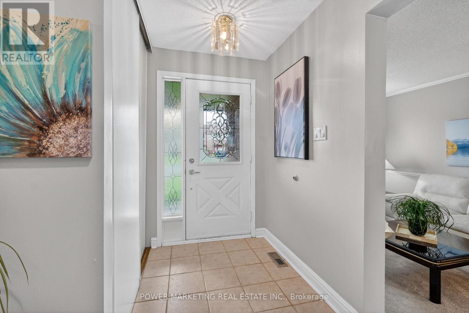 6451 Viseneau Drive, Ottawa, Ontario  K1C 5H1 - Photo 6 - X13246502