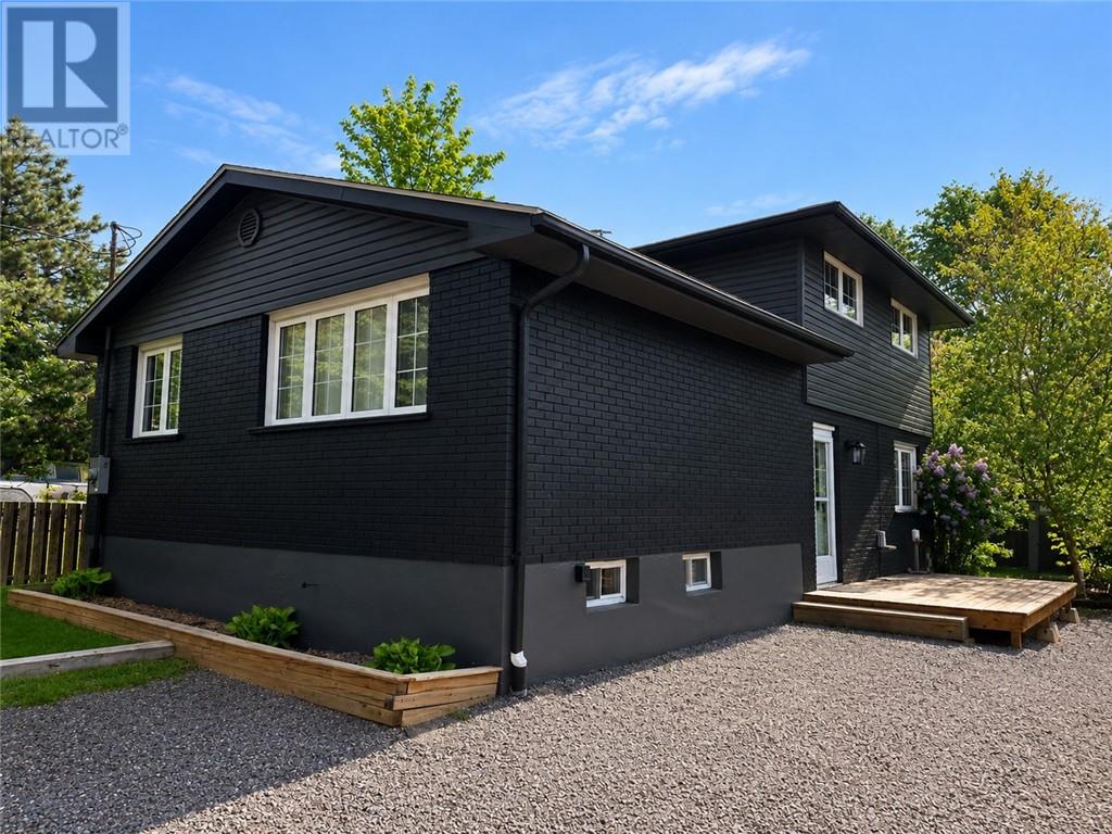 403 Loach's Road, Sudbury, Ontario