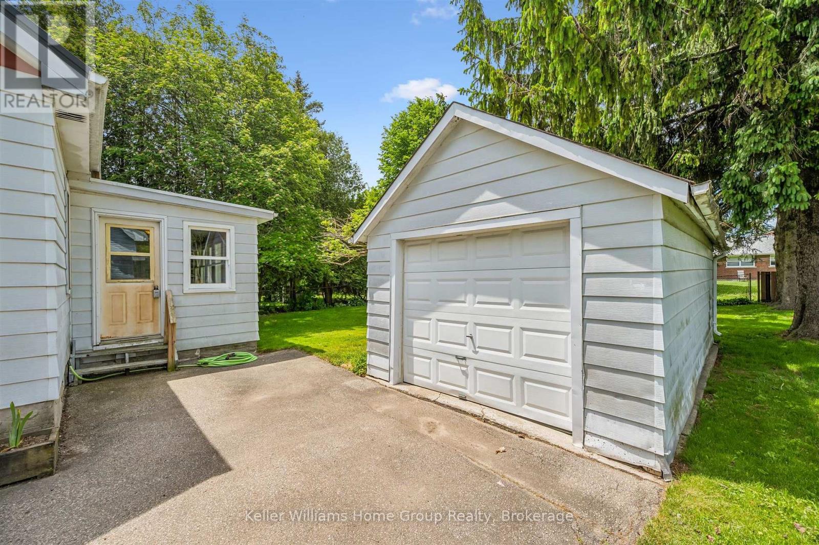 145 Forfar Street E, Centre Wellington, Ontario  N1M 1B3 - Photo 2 - X13246458